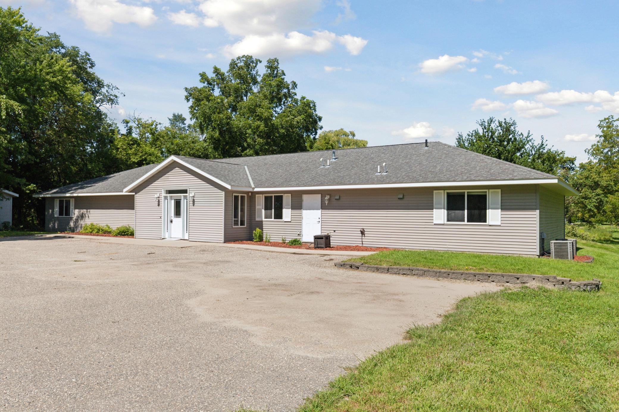270 W Milkiway Avenue W