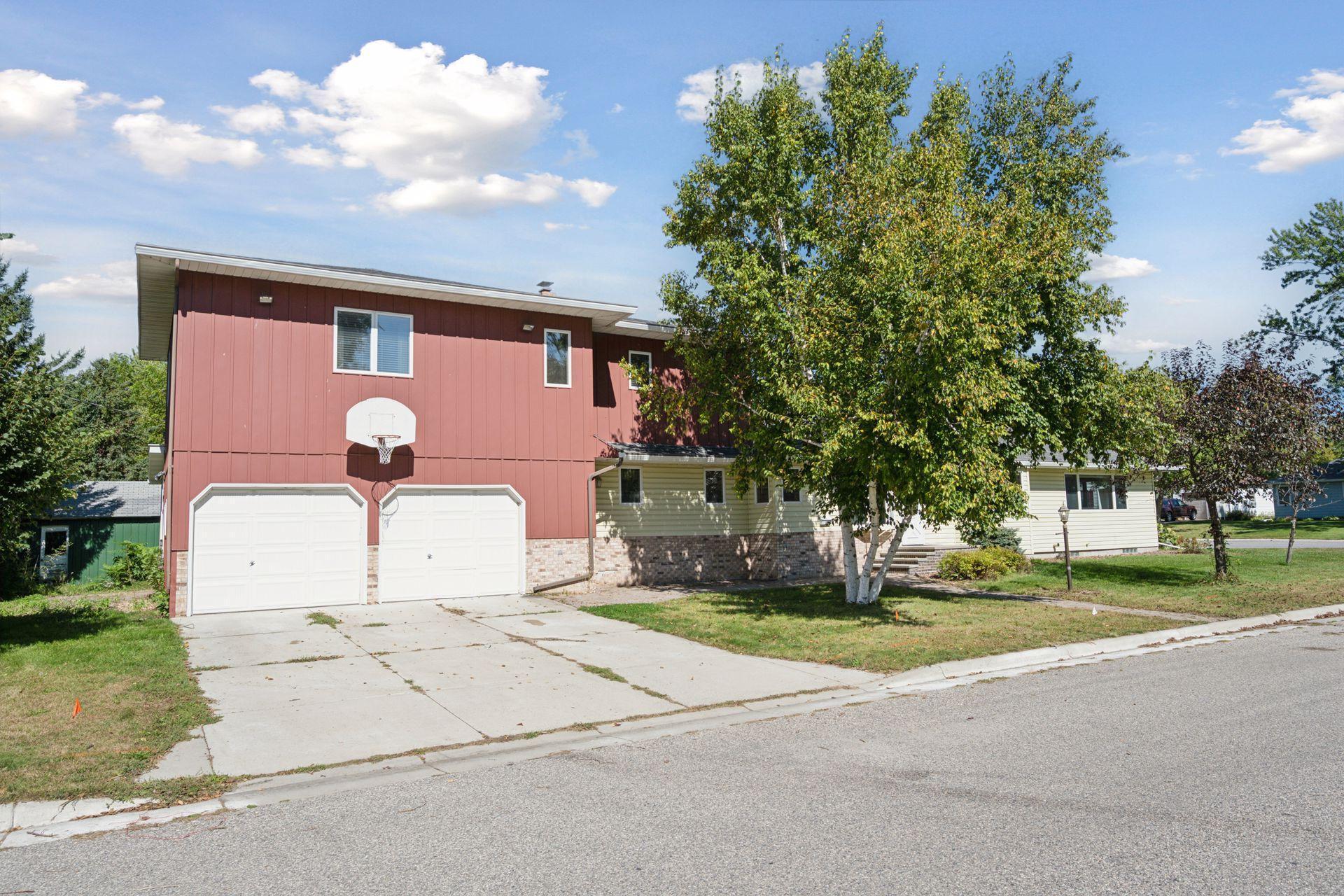 612 S 11th Street