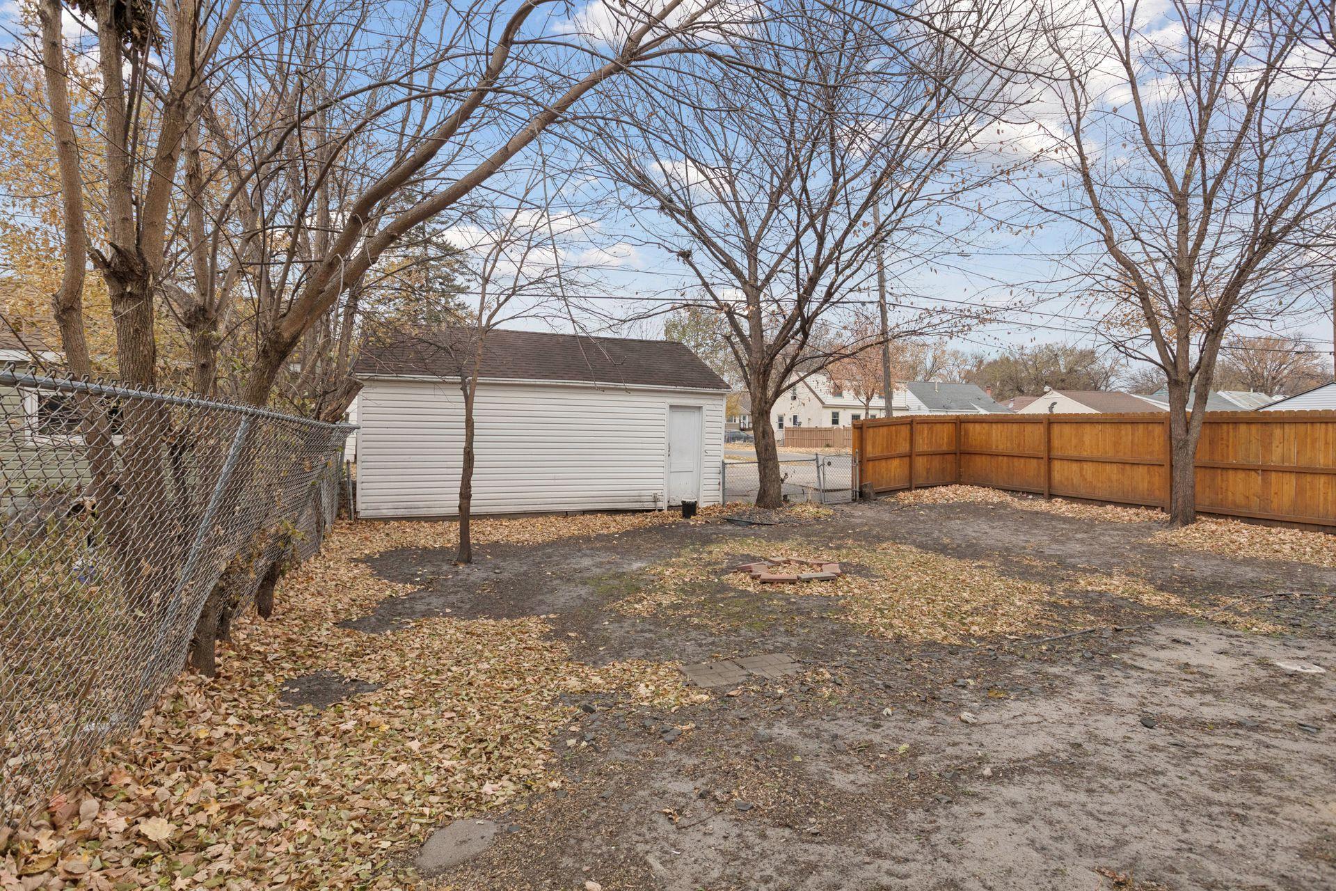 5157 Vincent Avenue N