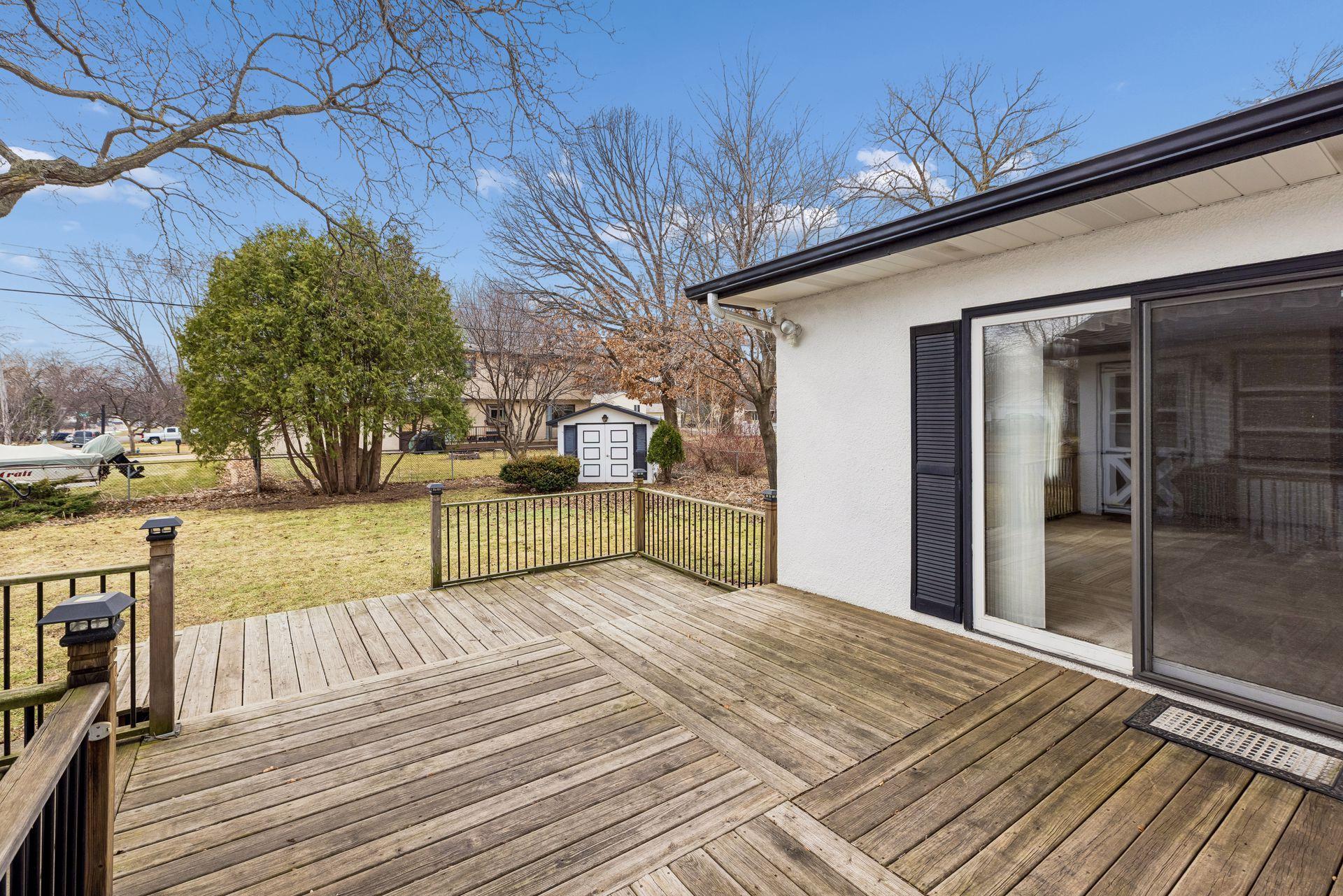 176 Emerson Avenue W