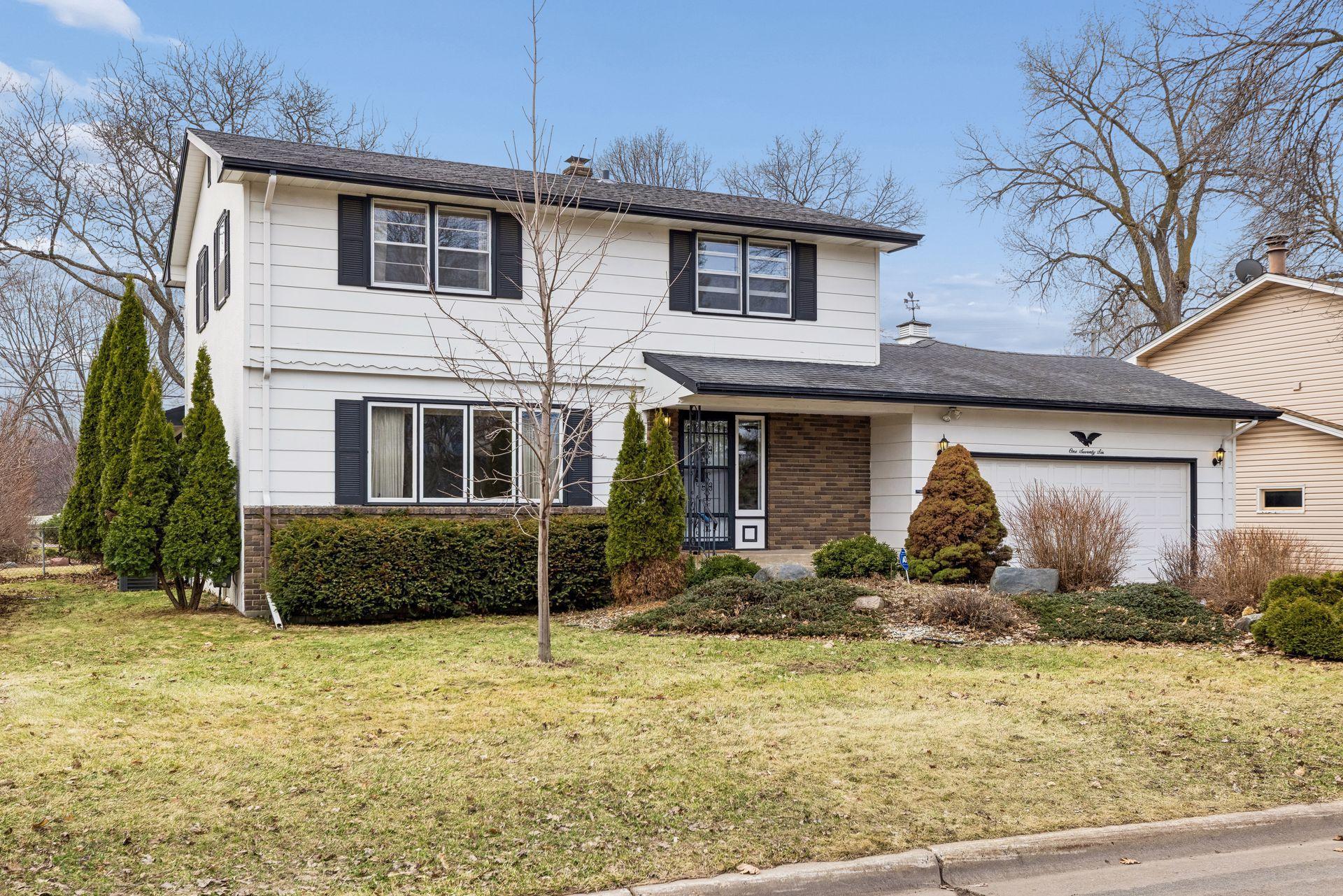 176 Emerson Avenue W