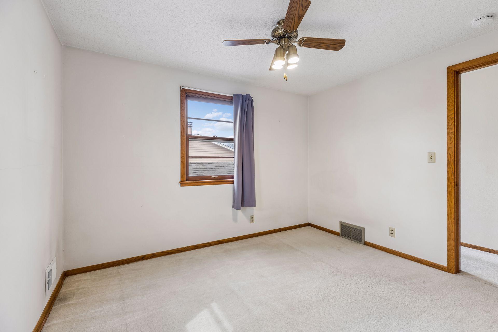 176 Emerson Avenue W