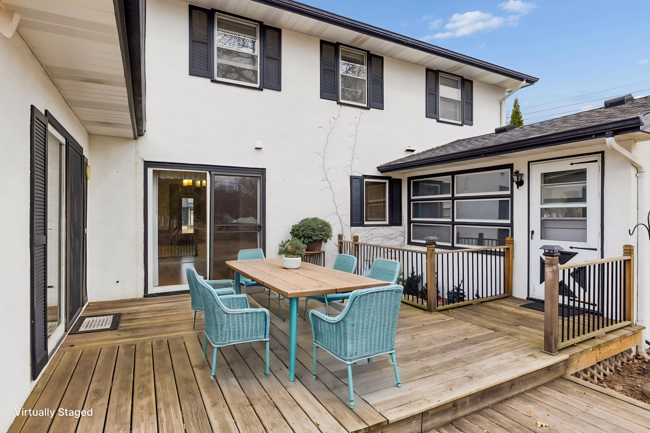 176 Emerson Avenue W