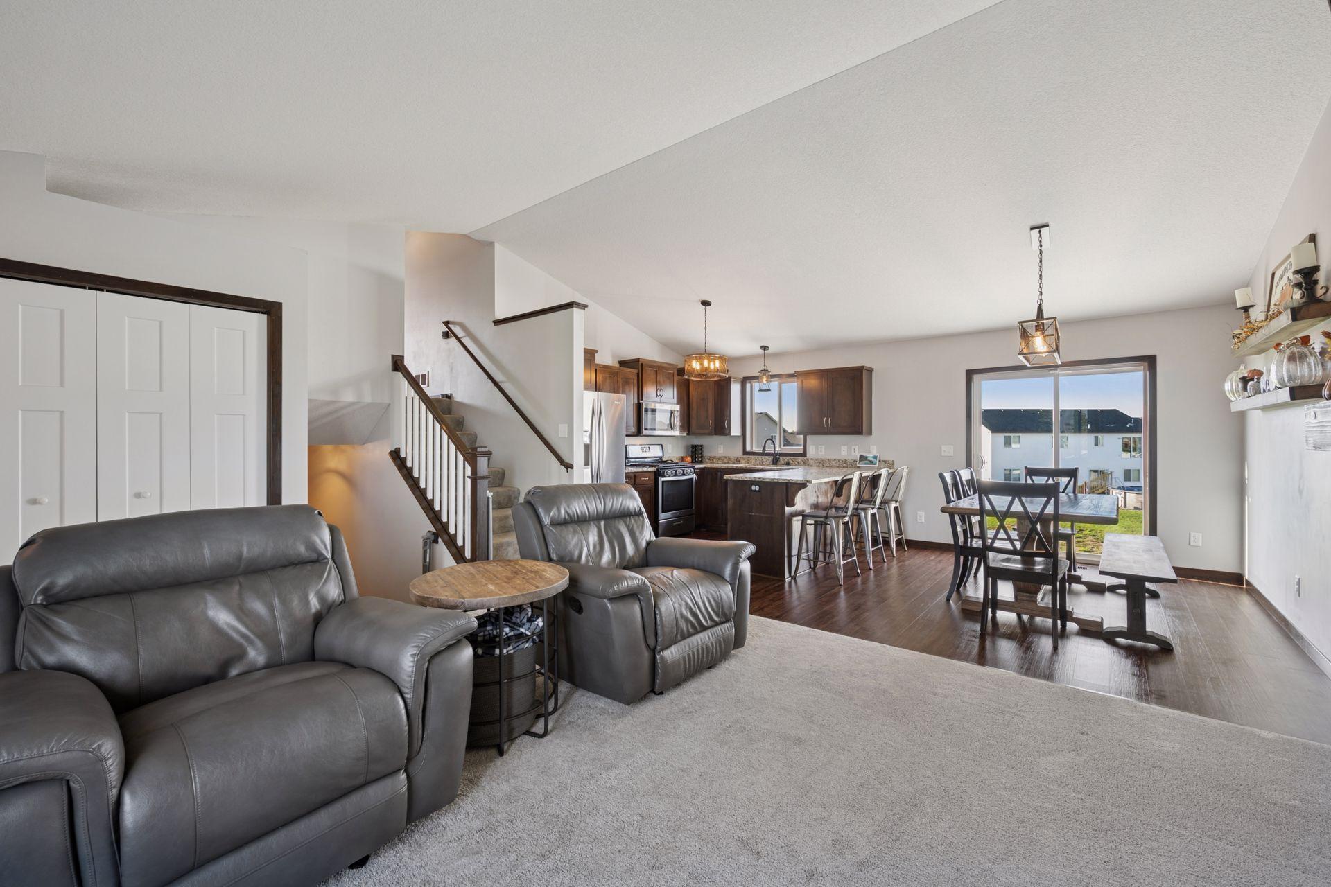 835 10th Street