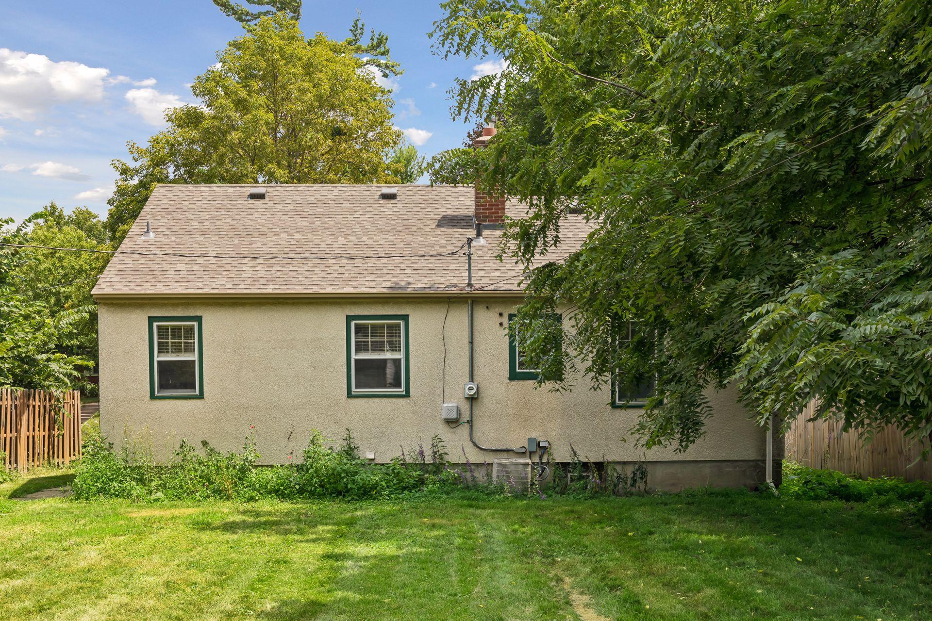 2713 Meridian Drive