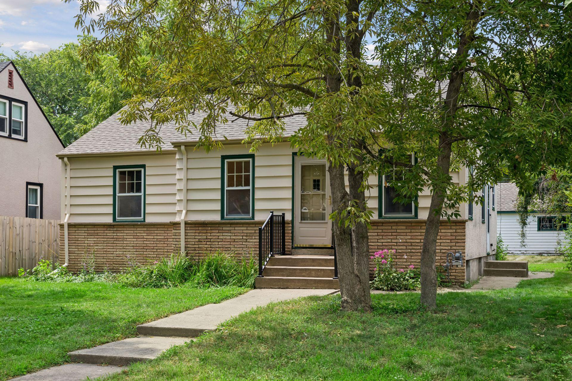 2713 Meridian Drive