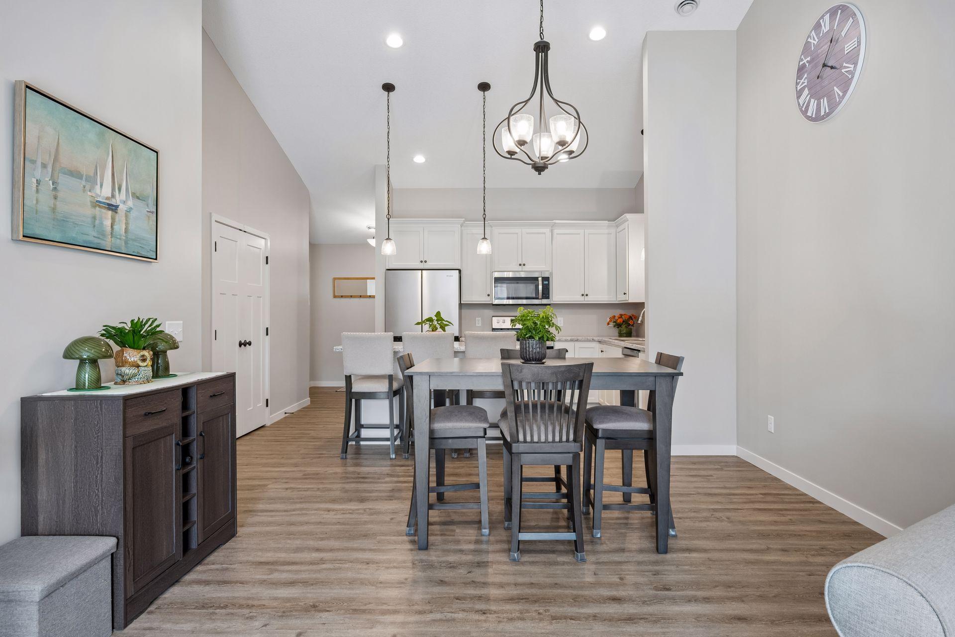 323 Geneva Lane