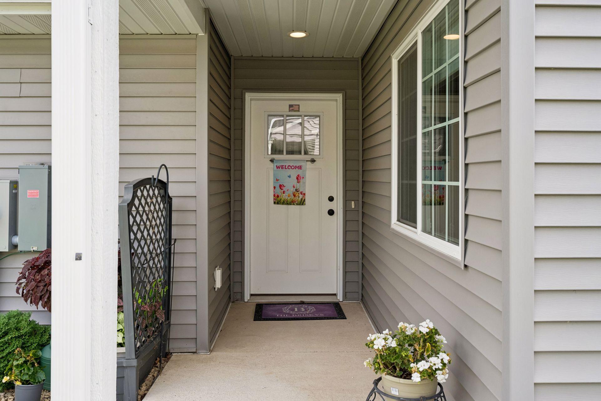 323 Geneva Lane