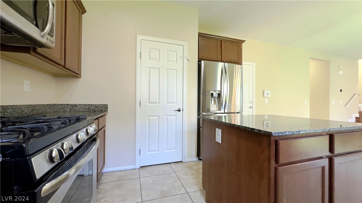 6722 Crystal Run Lane