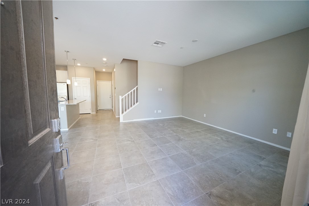 8507 Insignia Avenue 101