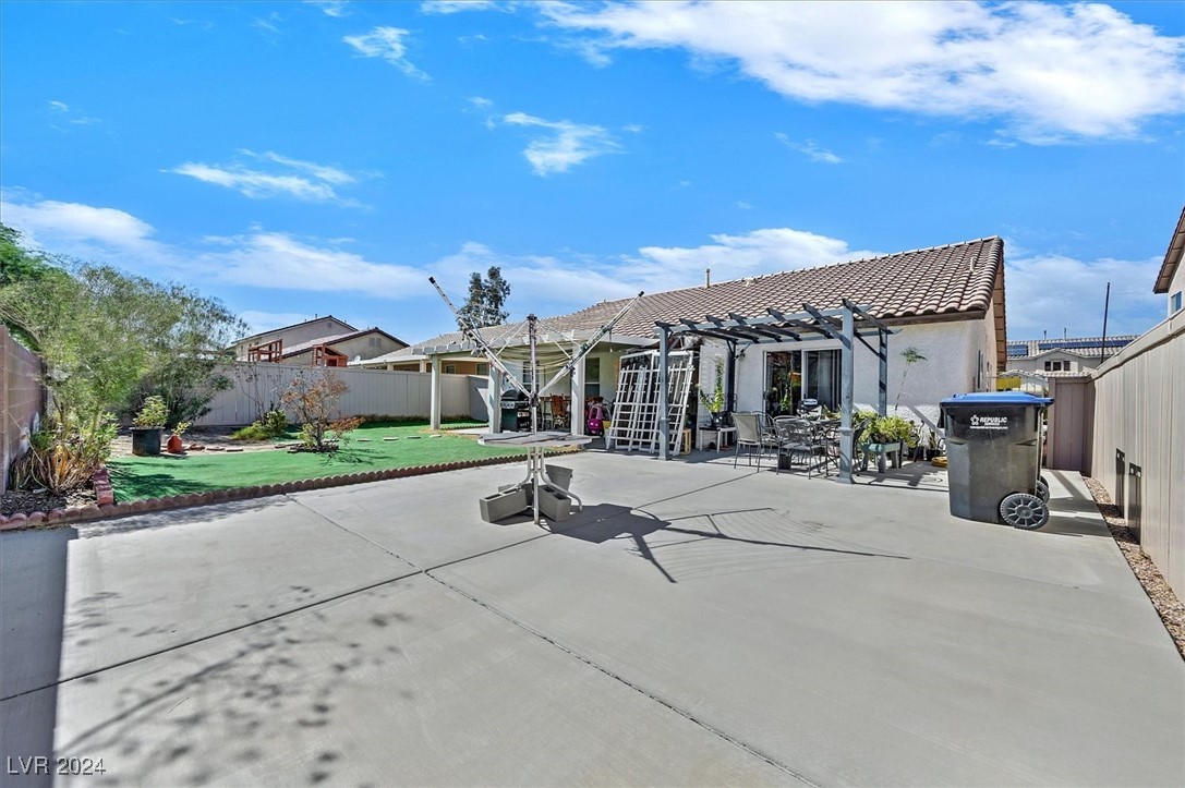 421 Foxvale Avenue