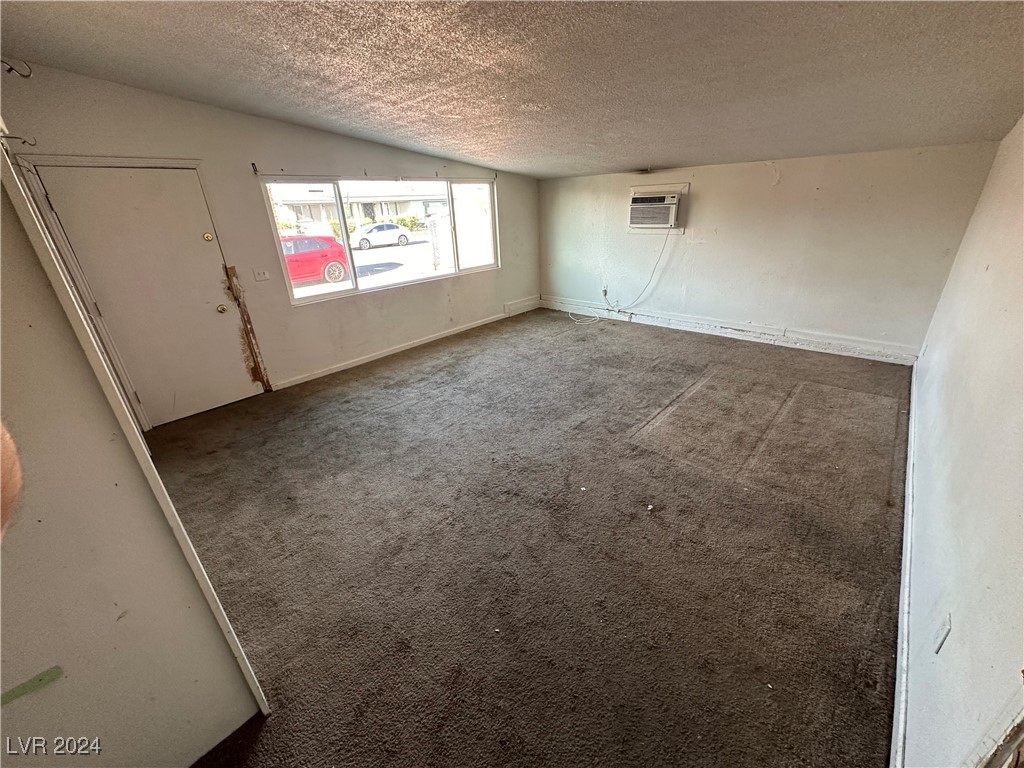 5609 Gipsy Avenue