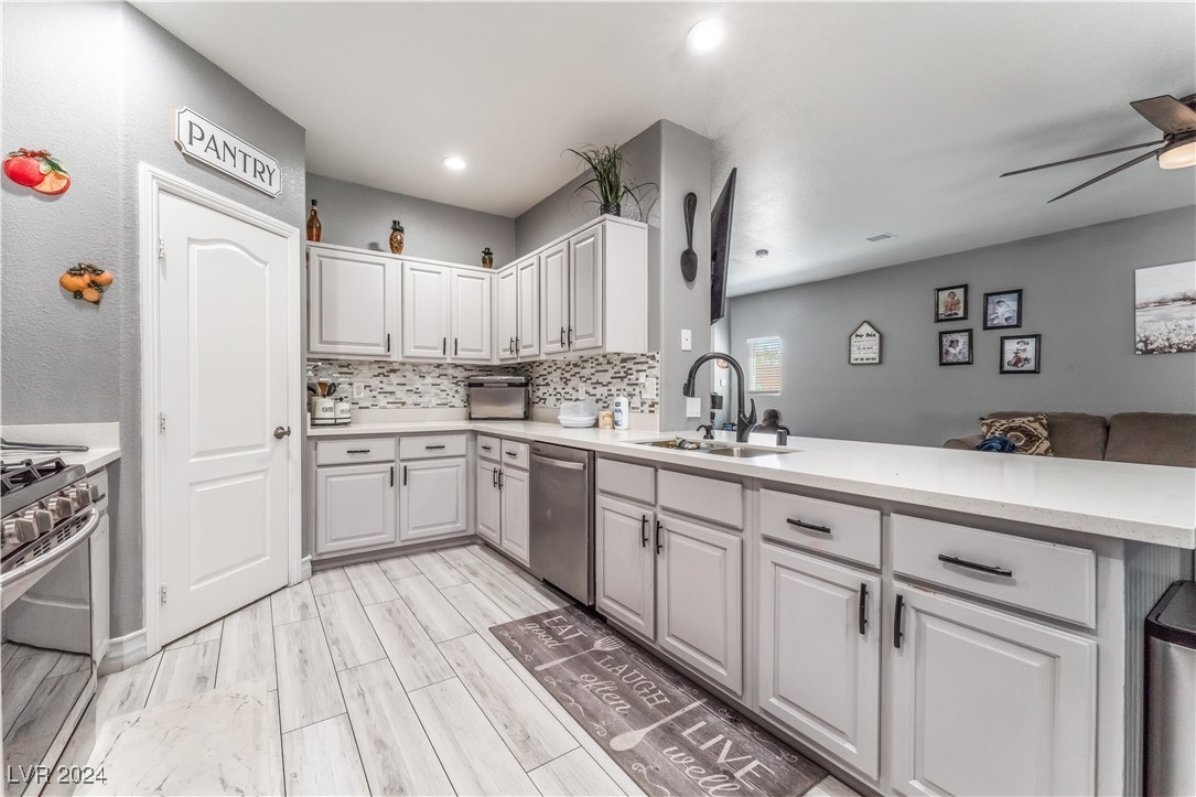 4659 Longshot Drive