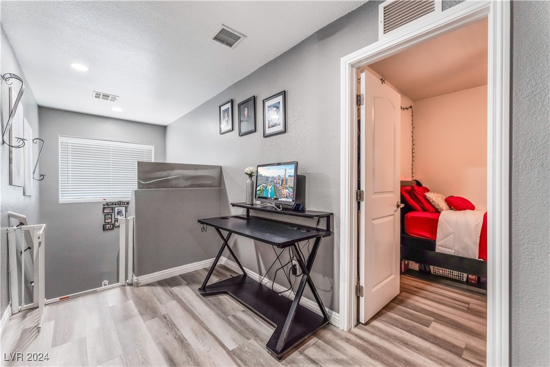 4659 Longshot Drive