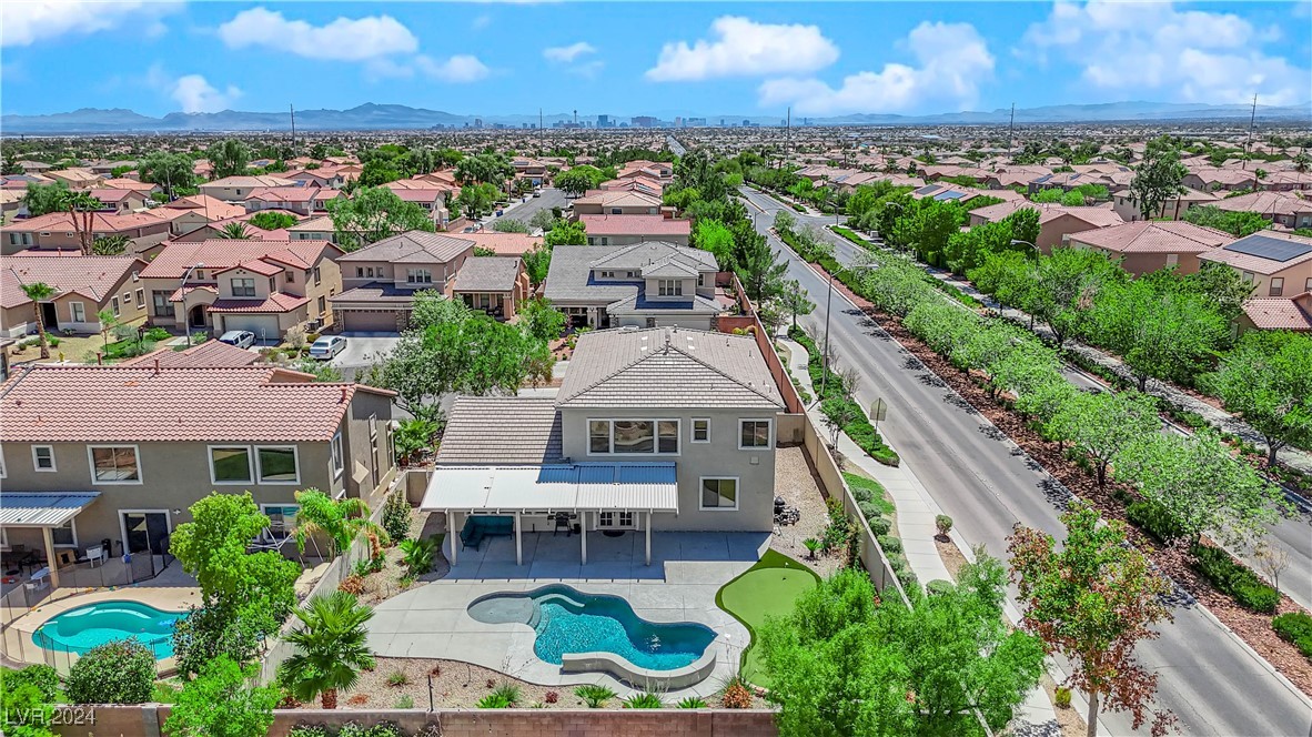 1940 Barrow Glen Court