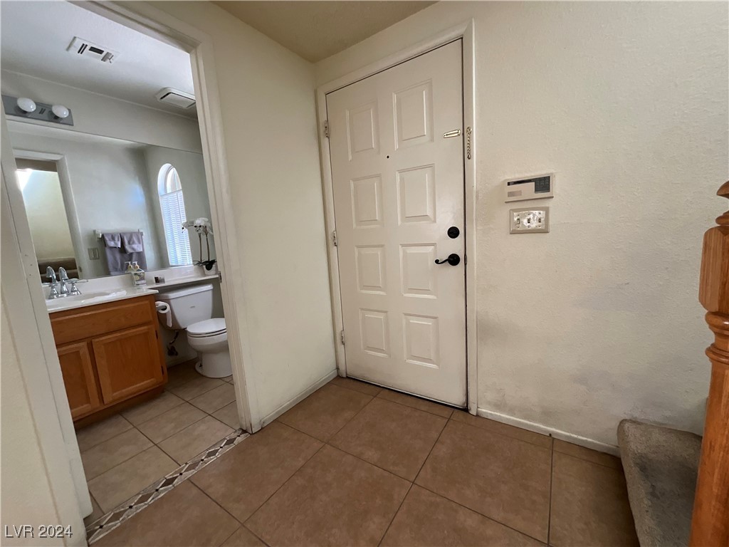 1520 Spreading Oak Drive