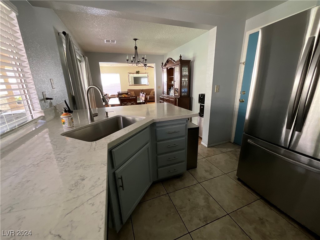 1520 Spreading Oak Drive