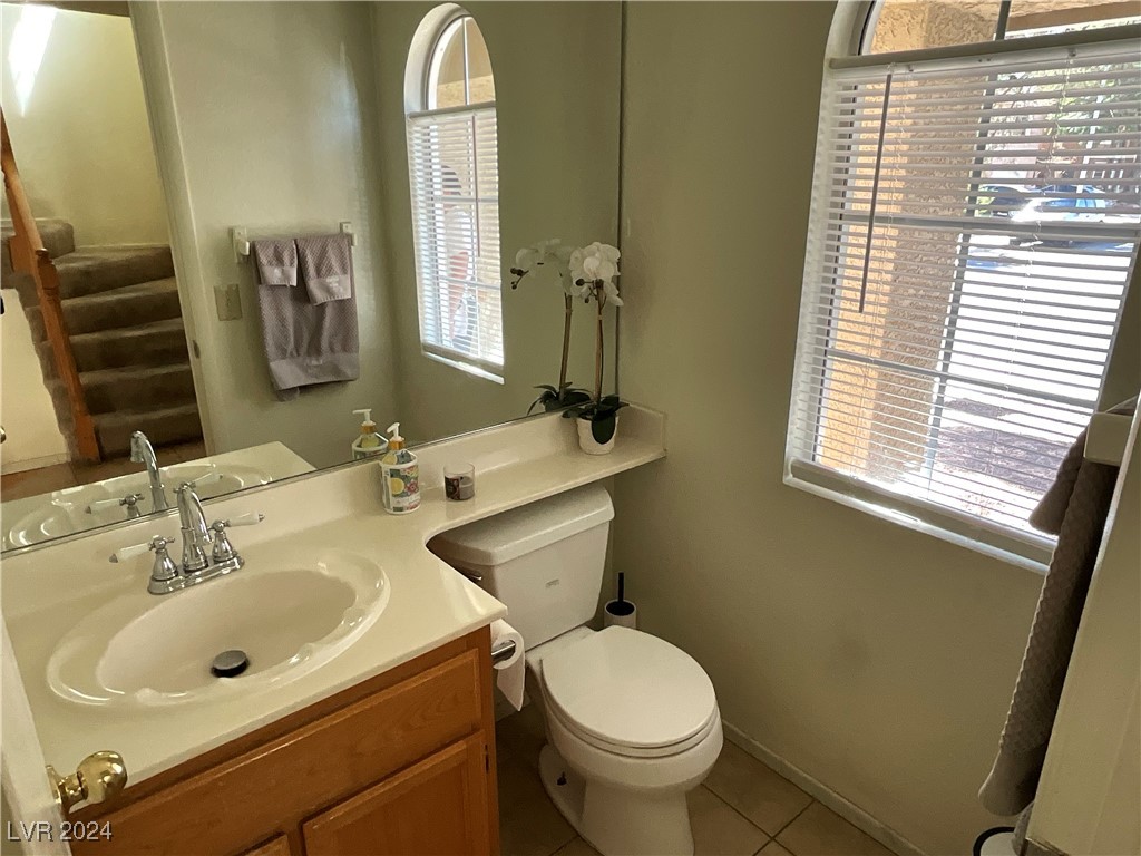 1520 Spreading Oak Drive