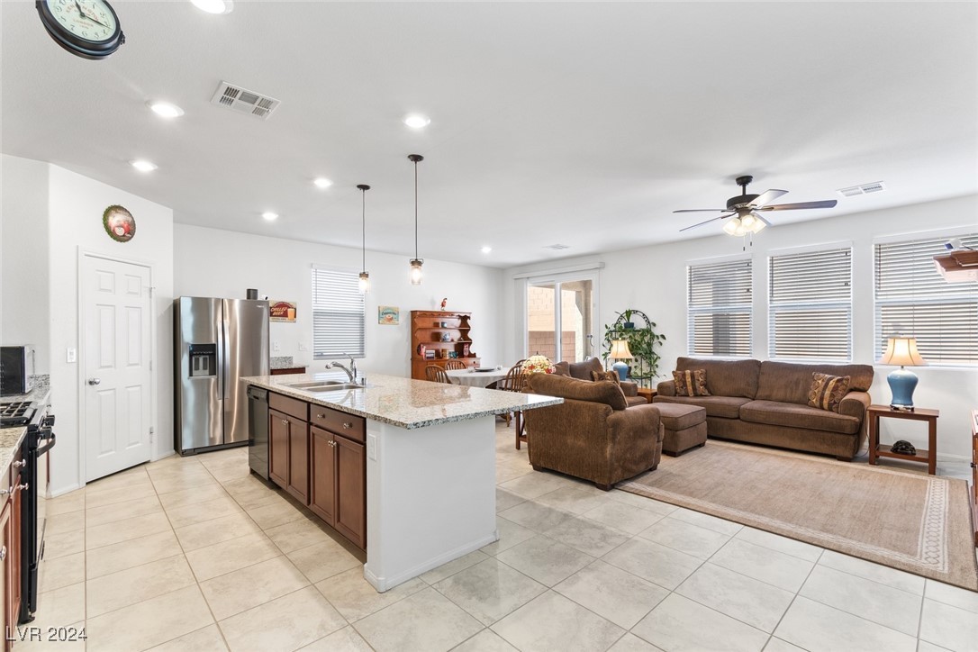 7915 Forspence Court