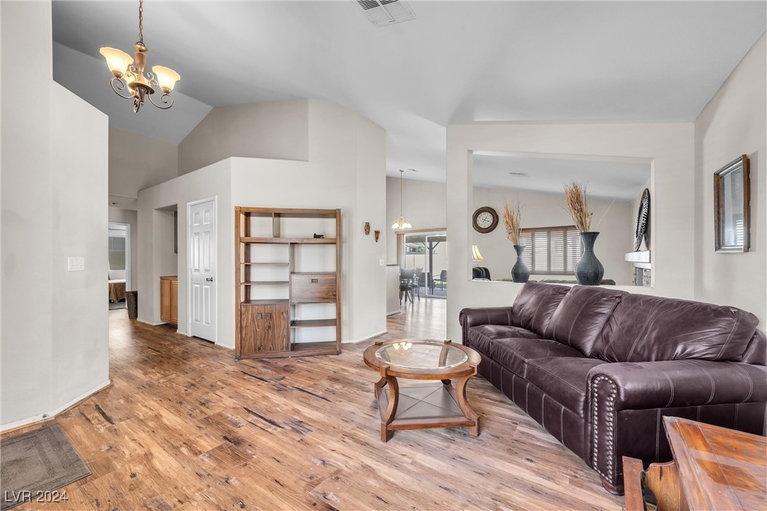 2518 Old Town Drive