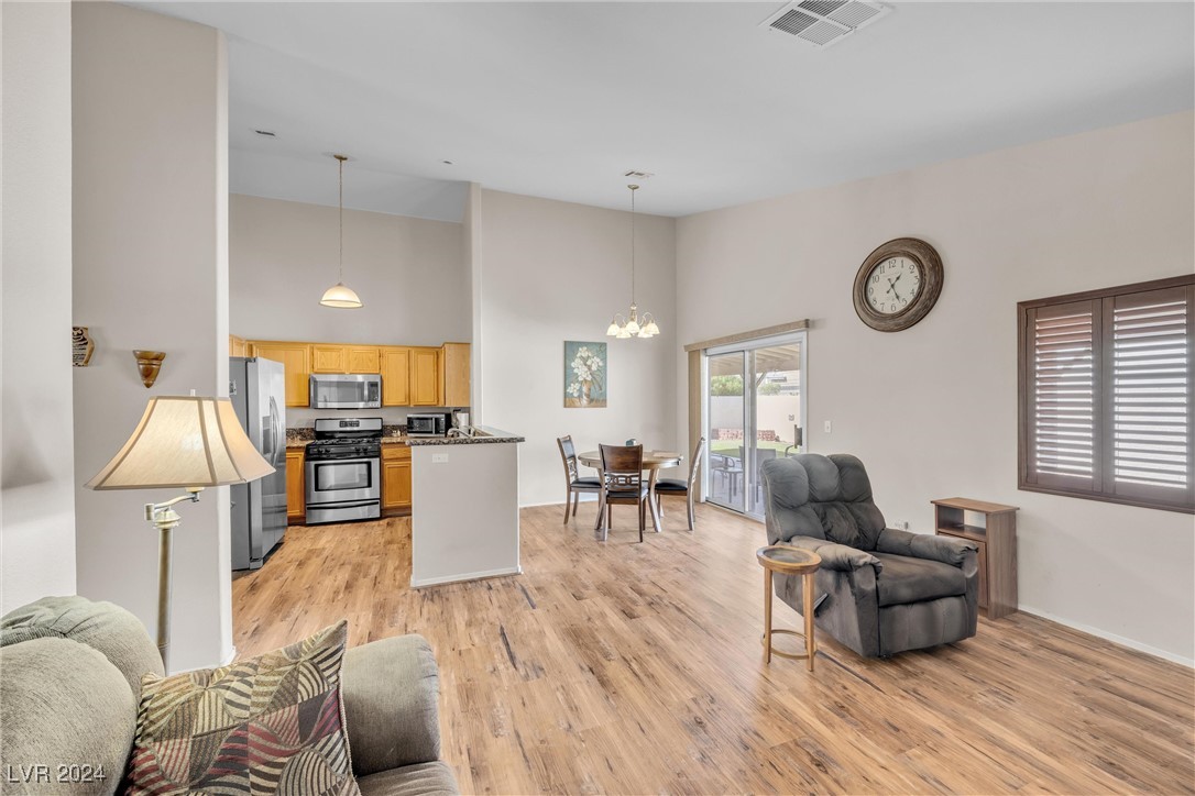 2518 Old Town Drive
