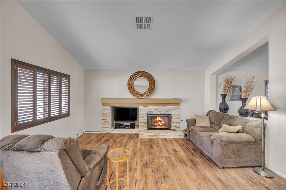 2518 Old Town Drive