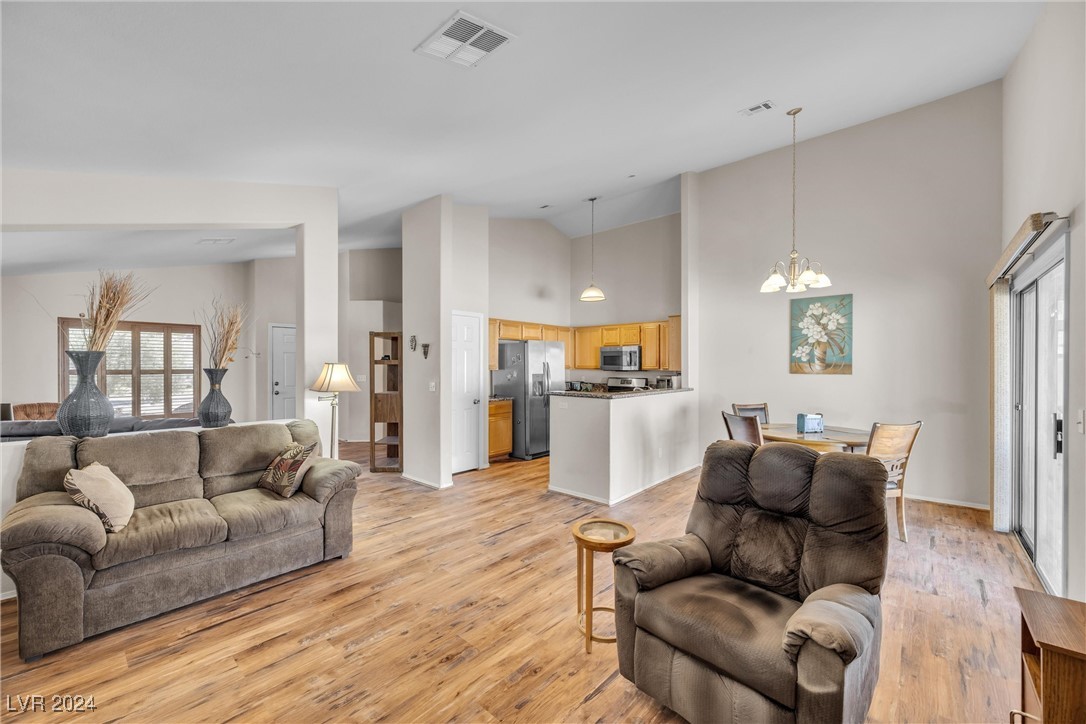 2518 Old Town Drive