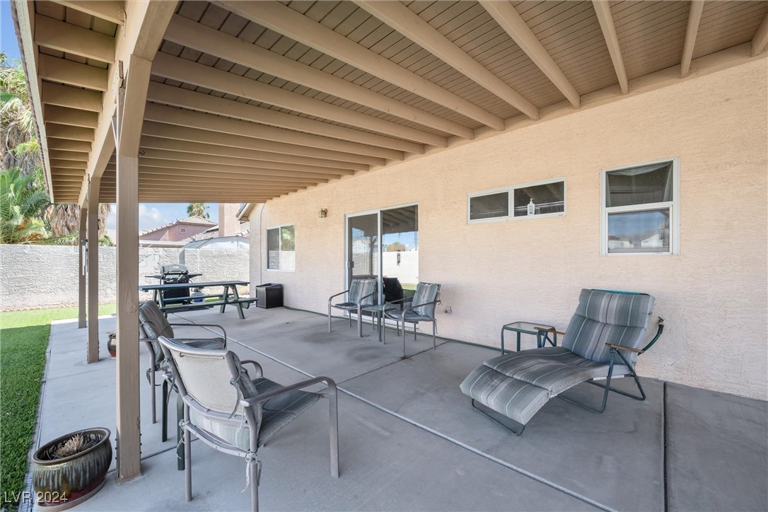 2518 Old Town Drive