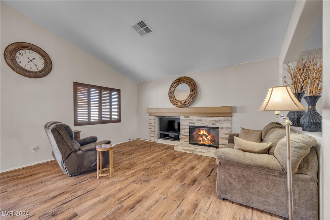 2518 Old Town Drive