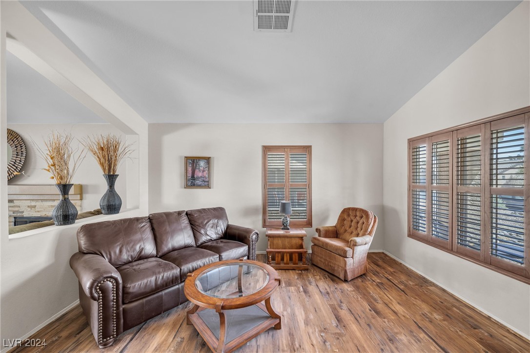 2518 Old Town Drive