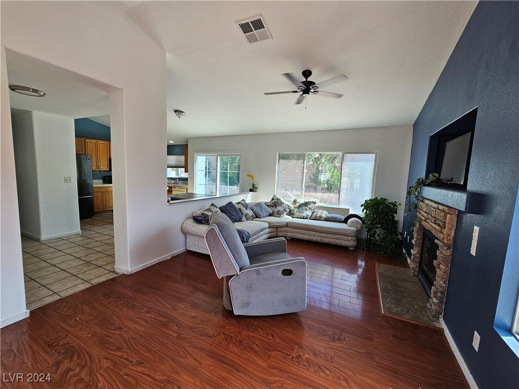 2710 Morning Rain Street