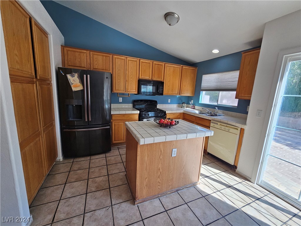 2710 Morning Rain Street