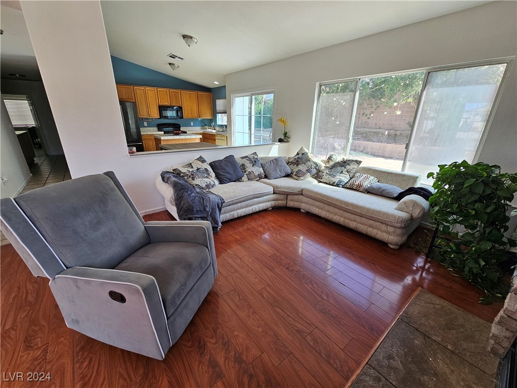 2710 Morning Rain Street