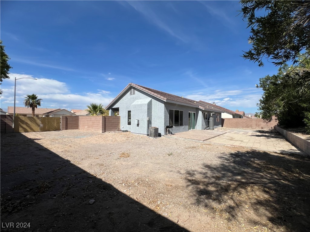 2710 Morning Rain Street