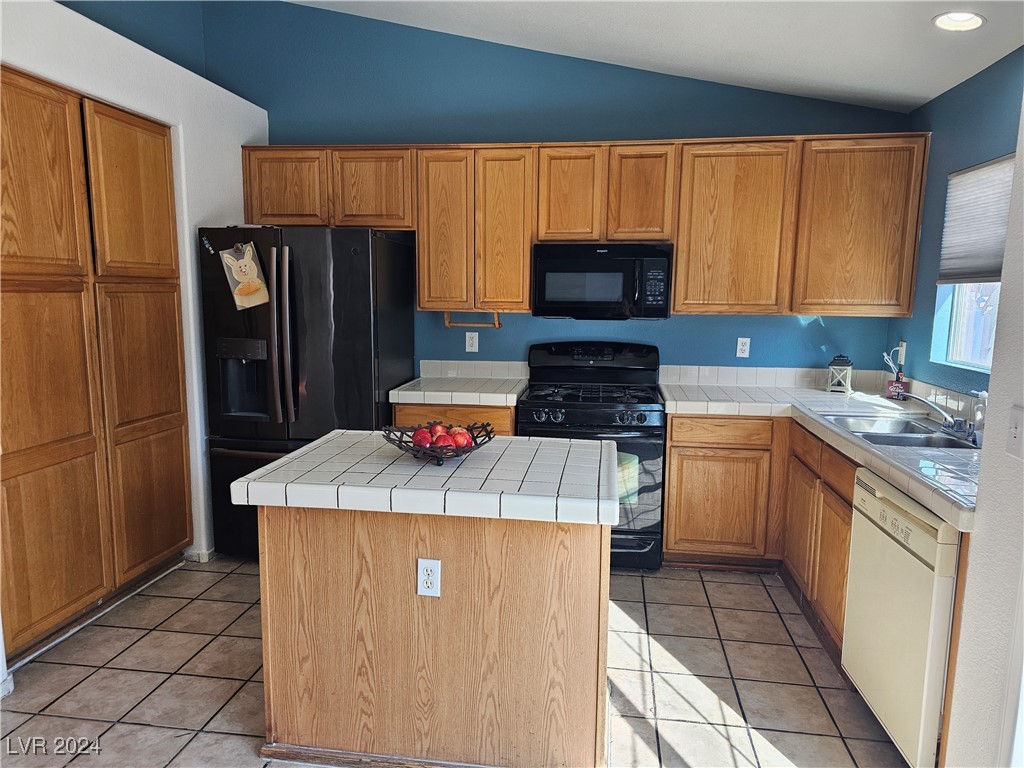 2710 Morning Rain Street