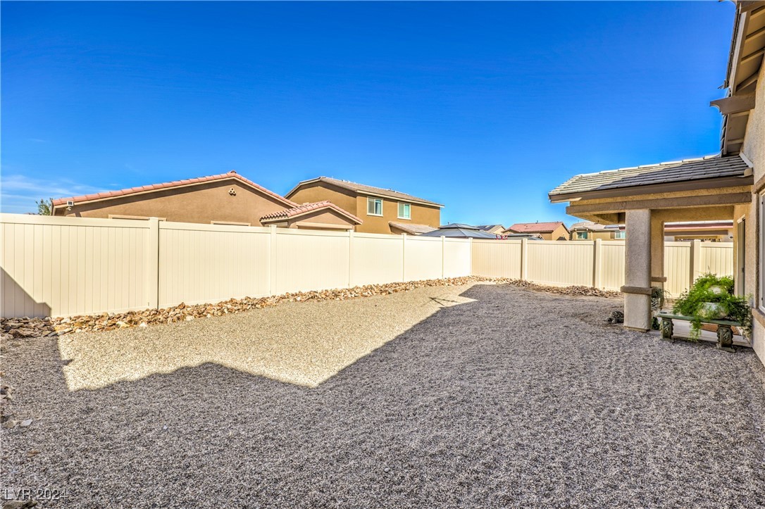 102 East Verde Way