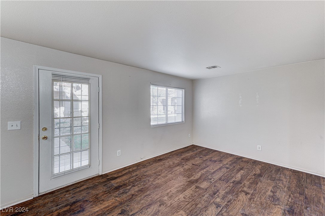 2528 Sierra Bello Avenue 104