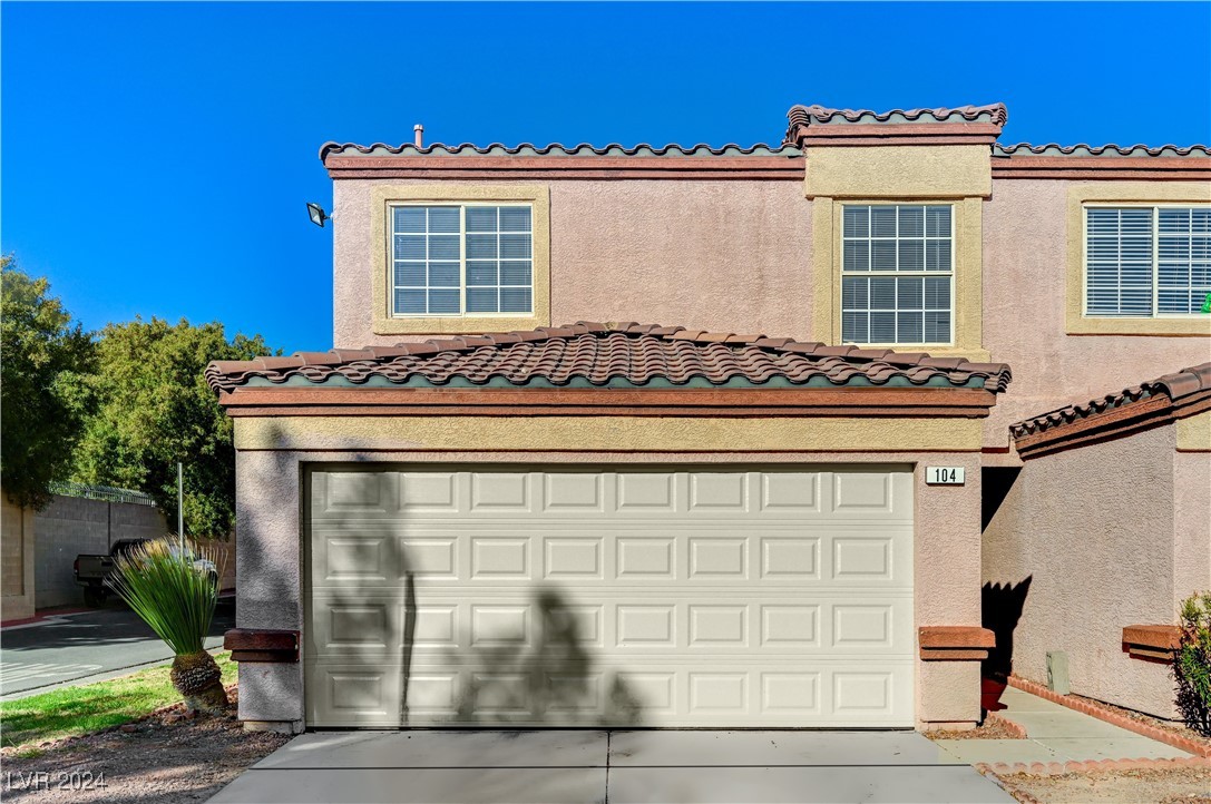 2528 Sierra Bello Avenue 104