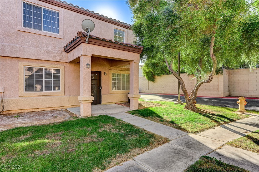 2528 Sierra Bello Avenue 104