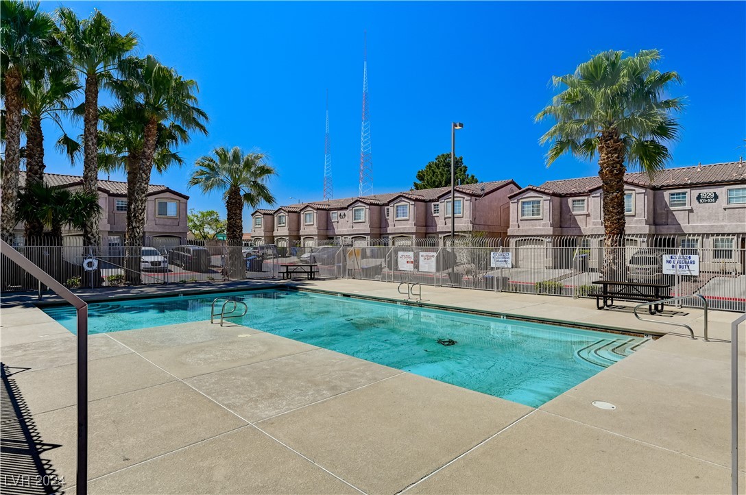2528 Sierra Bello Avenue 104