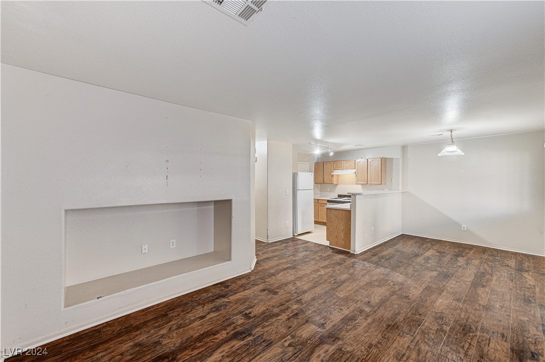 2528 Sierra Bello Avenue 104