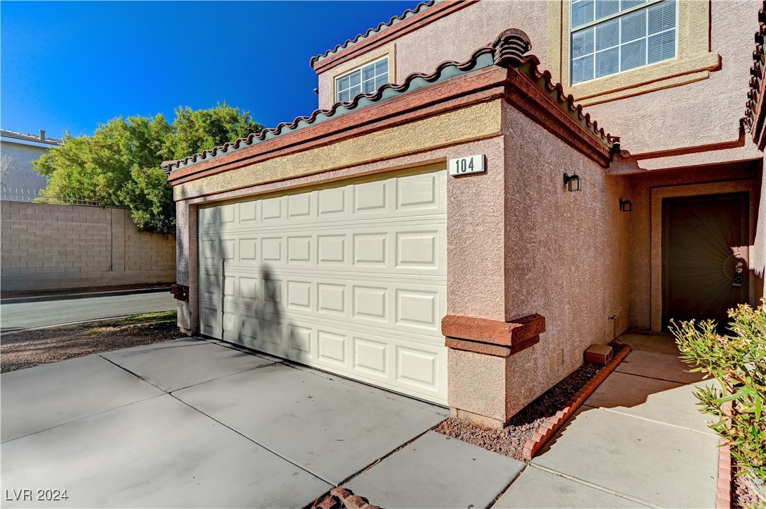 2528 Sierra Bello Avenue 104