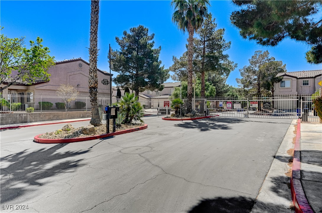 2528 Sierra Bello Avenue 104