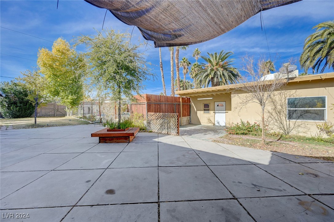 4304 Vegas Drive