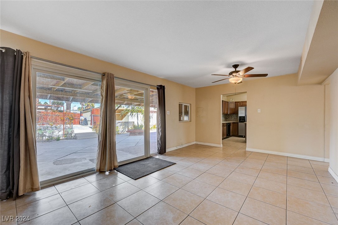 4304 Vegas Drive