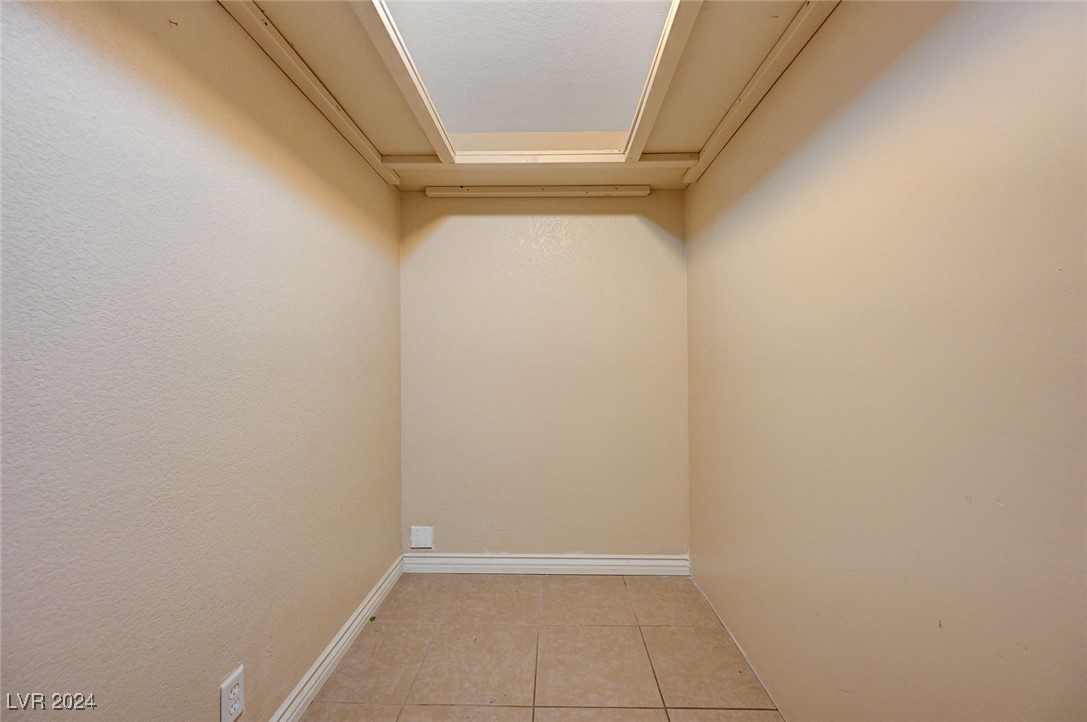 4304 Vegas Drive