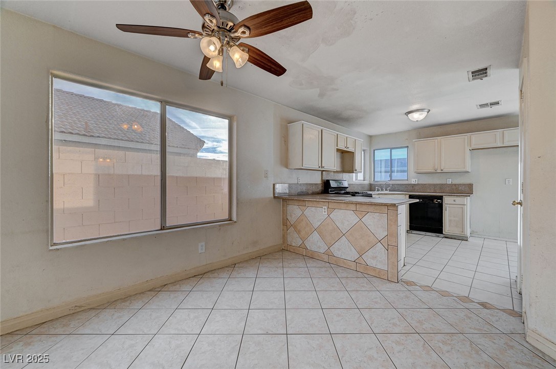 1565 Pasture Lane