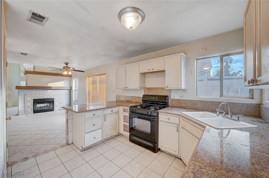 1565 Pasture Lane