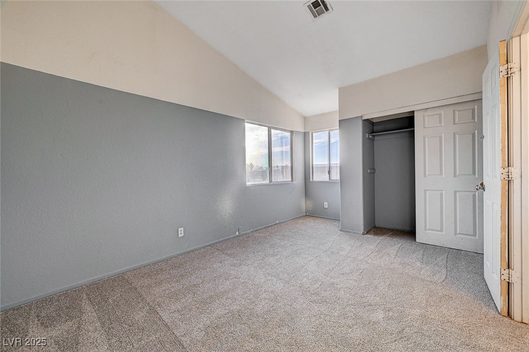 1565 Pasture Lane