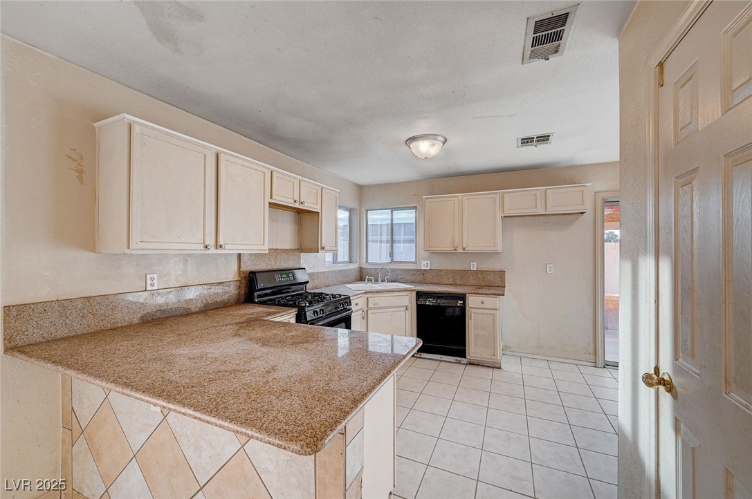 1565 Pasture Lane